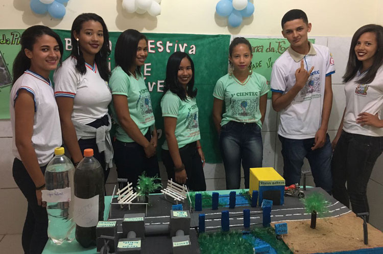 Barra da Estiva: Alunos do Colégio Estadual Getúlio Vargas promovem Feira de Ciências