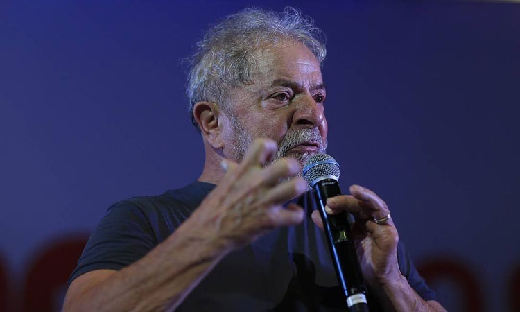Lula diz em carta que não aceita condições para deixar a cadeia