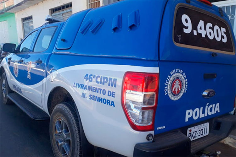 Ciclista desmaia após golpe de arte marcial na cidade de Livramento de Nossa Senhora