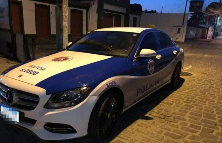 Porto Seguro: Carros de luxo apreendidos em ações contra o tráfico viram 'viaturas'