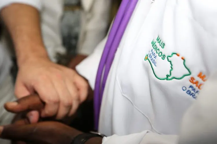 Mais Médicos: 218 médicos selecionados já estão em atividade na Bahia