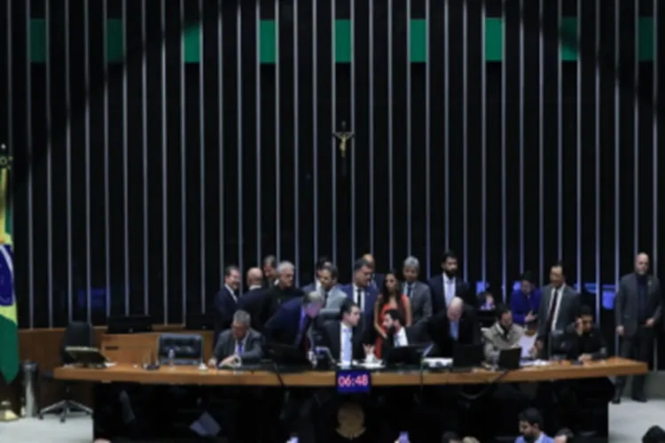 Câmara aprova projeto que amplia número de deputados federais