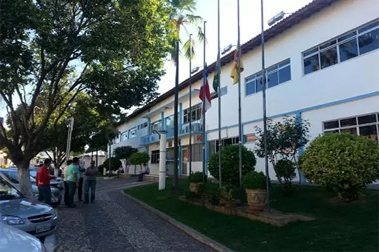 TCM considera legais contratações temporárias em Brumado