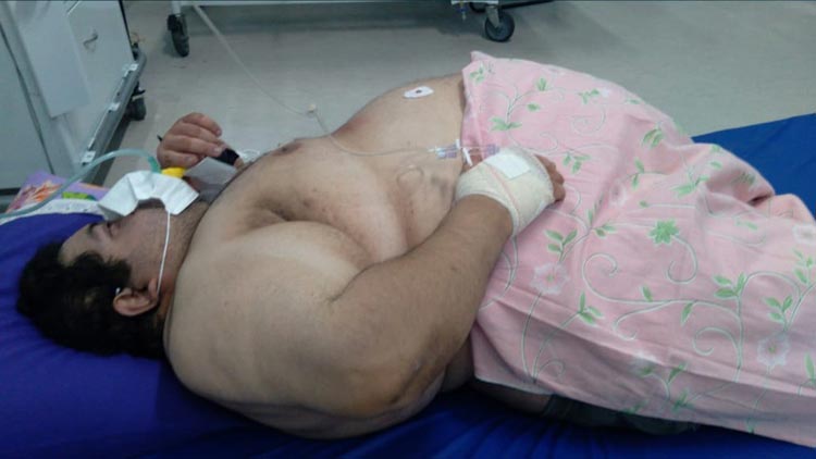 Paciente com 300 kg morre após aguardar no chão por vaga em UTI