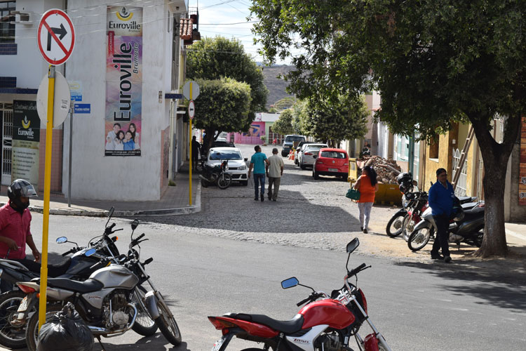 Agentes de trânsito estão insatisfeitos com mudanças recentes nas sinalizações em Brumado