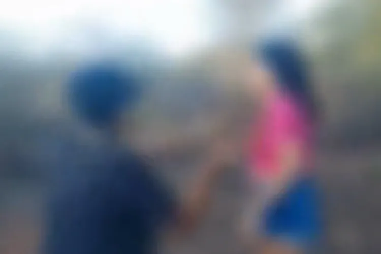 Vídeo: Jovem agride namorada com pedaço de pau em Livramento de Nossa Senhora