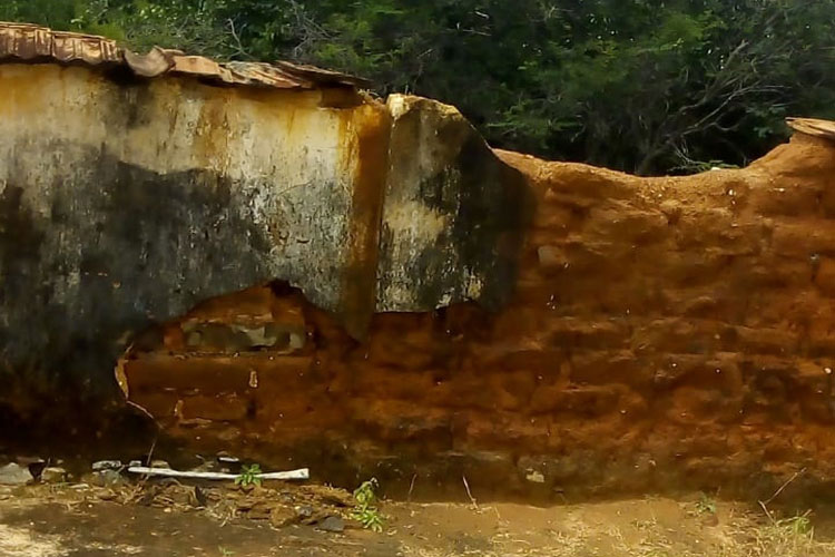 Brumado: Cemitério do Distrito de Itaquaraí está abandonado, denuncia comunidade