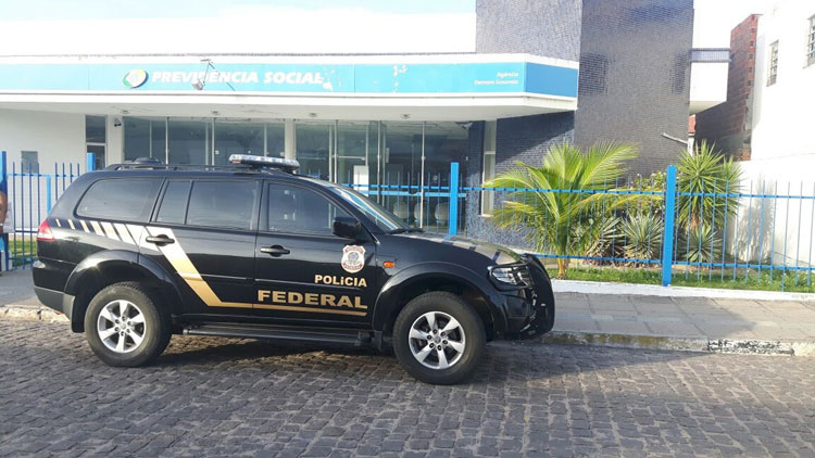 3 são presos em Alagoas suspeitos de fraude na Previdência