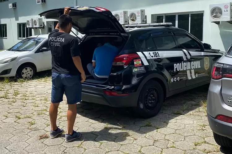 Médico é preso pela 2ª vez suspeito de abusar de pacientes em Florianópolis