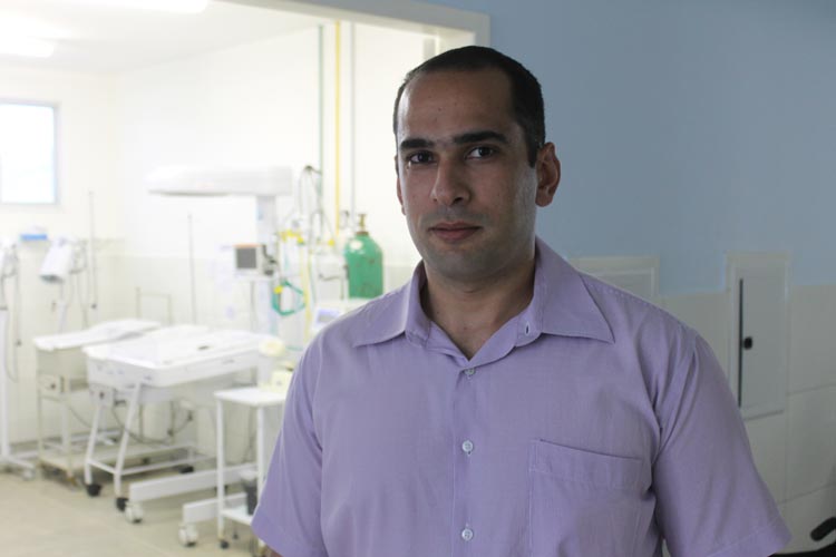 Secretário está à procura de médicos para atuar nas Unidades Básicas de Saúde em Brumado