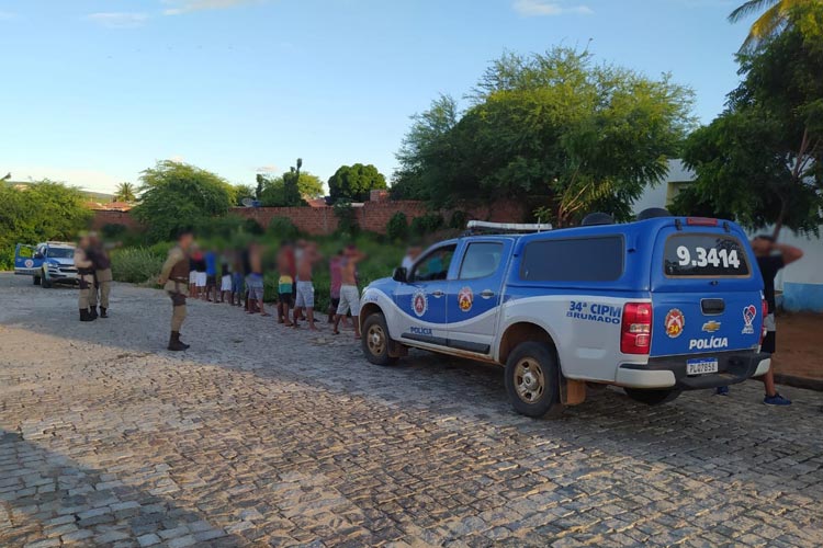 Brumado: Polícia Militar encerra 'Corona Fest' no Bairro Malhada Branca