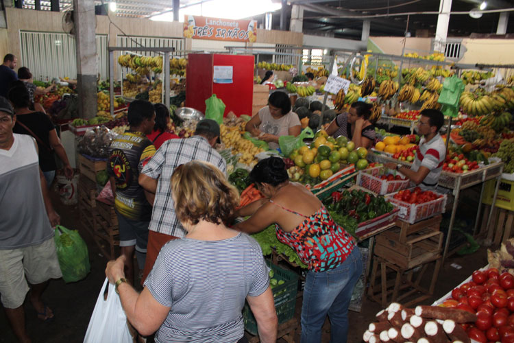 Mercado municipal: Onde de tudo se acha um pouco em Brumado