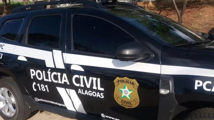 Filho mata pai com golpes de foice e facada por causa de R$ 2 em Alagoas