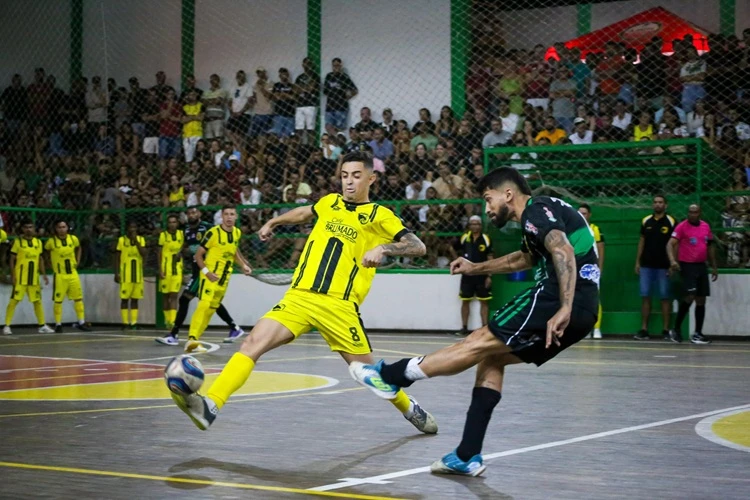 Campeonato Brumadense de Futsal chega à reta final com grandes duelos