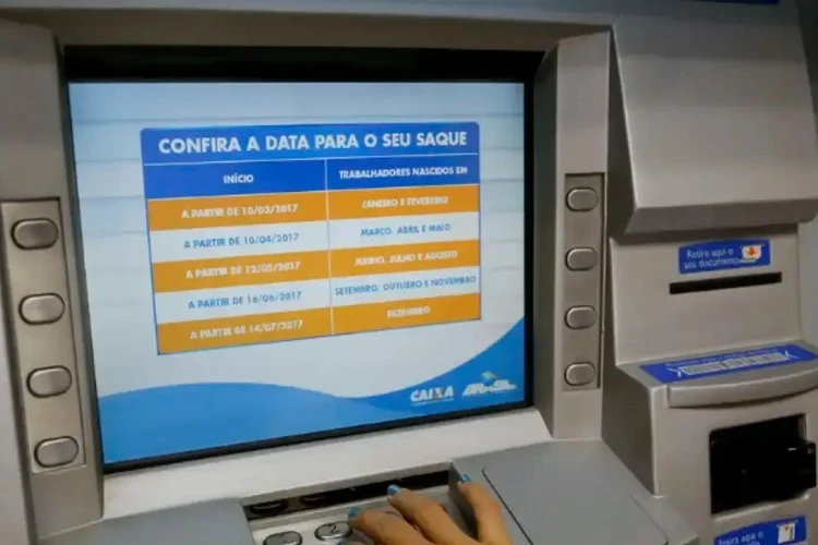 Suspeitos são presos em Vitória da Conquista por furtos a caixas eletrônicos