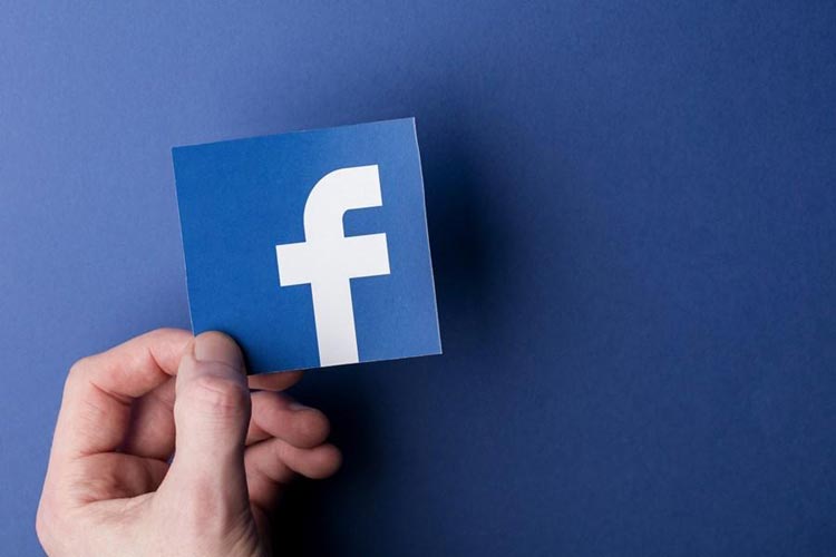 Facebook deposita R$ 1,9 milhão na Justiça por não bloquear bolsonaristas