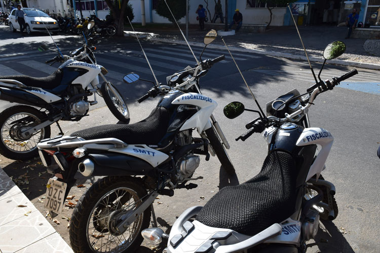 Prefeitura de Brumado dá férias coletivas aos agentes de trânsito em razão da dificuldade de comprar EPIs