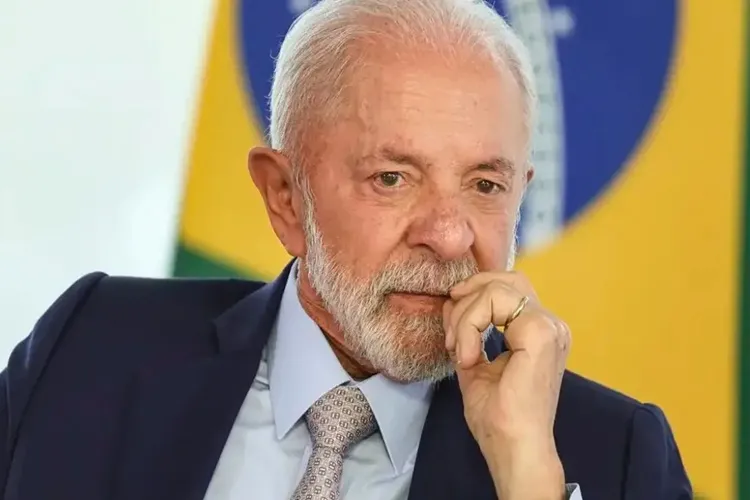 Lula tem aprovação de 51,2% e desaprovação de 48,1%, diz pesquisa