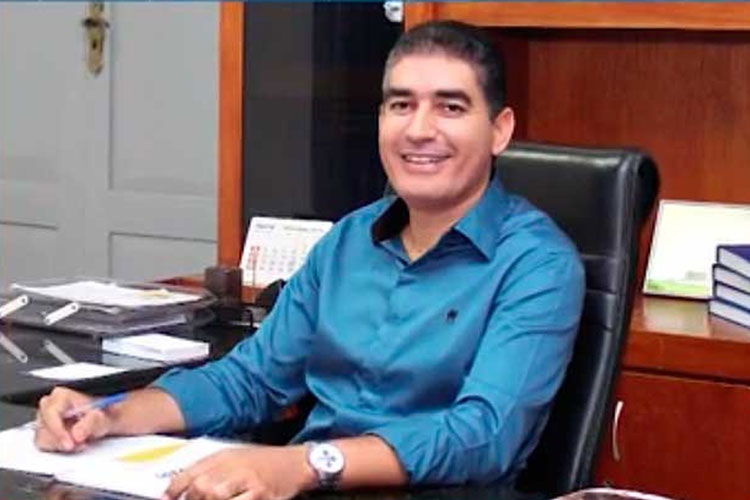 Justiça determina bloqueio de contas e bens do prefeito de Jaguarari