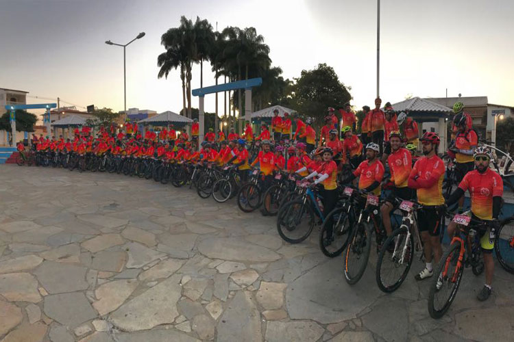 Brumado: Ciclistas da região vencem o desafio 12 horas de pedal da Habitus Cycle