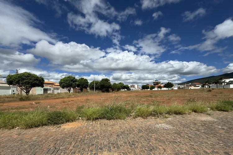 Brumado: Após dois anos, terreno doado para hospital particular deve voltar para o Município