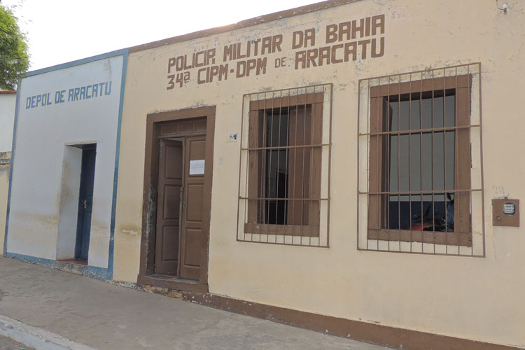 Grupo armado rouba R$ 1,8 mil em bar na zona rural de Aracatu