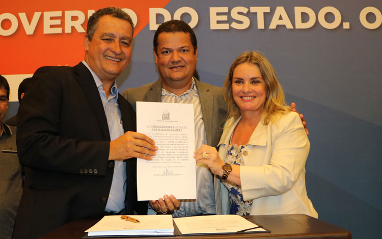 Ivana Bastos garante mais de R$1 milhão em investimentos na cidade de Lajedinho