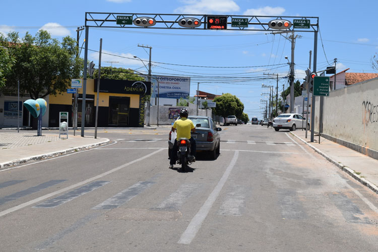 Brumado: Praça Senhor do Bonfim recebe portal de sinalização semafórica