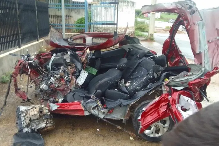 Guanambi: 'Jovem realizou movimento brusco e invadiu a contramão', diz motorista de carreta