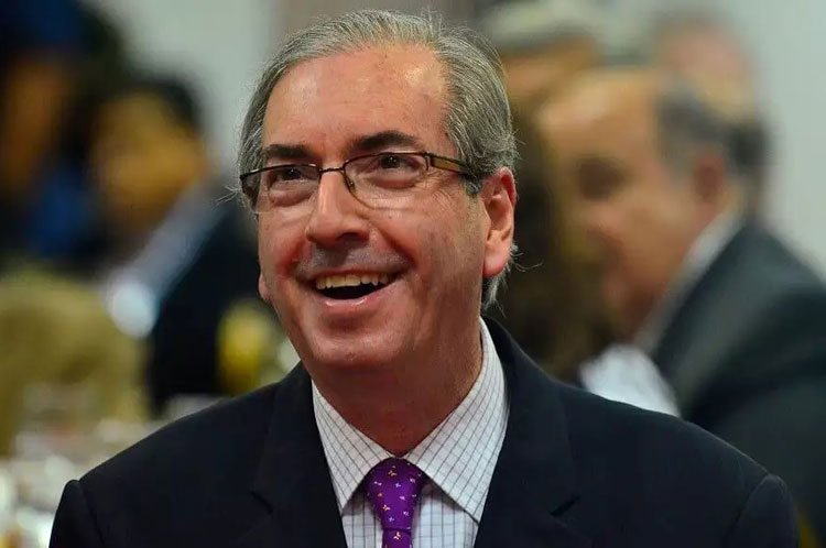 Justiça suspende resolução que tornava Eduardo Cunha inelegível