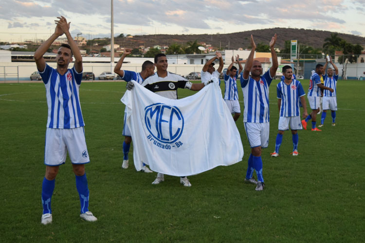 Magnesita goleia o Feirense e garante última vaga nas semifinais do Brumadense de Futebol