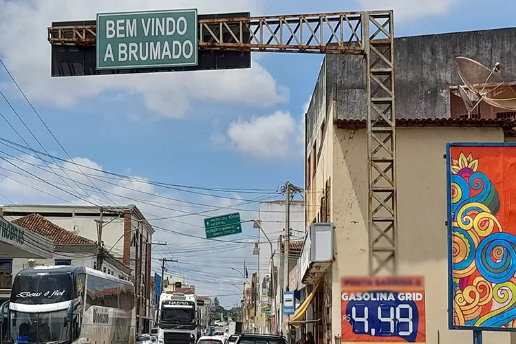 Gasolina com os valores mais baixos da região agrada os consumidores em Brumado