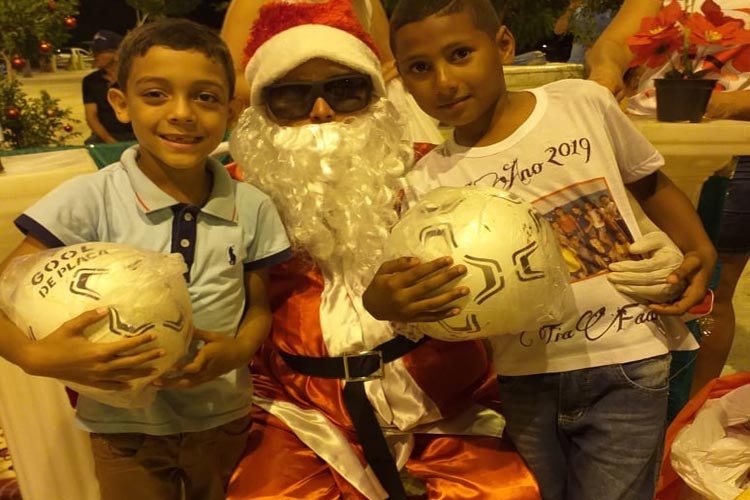 Brumado: Associação comunitária do distrito de Itaquaraí realiza quarta edição da Caravana do Papai Noel