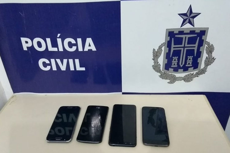 Polícia Civil recupera telefones celulares roubados em Brumado