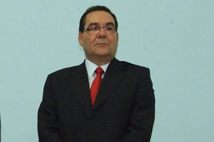 Advogado brumadense escreve poema em homenagem a Moraes Moreira