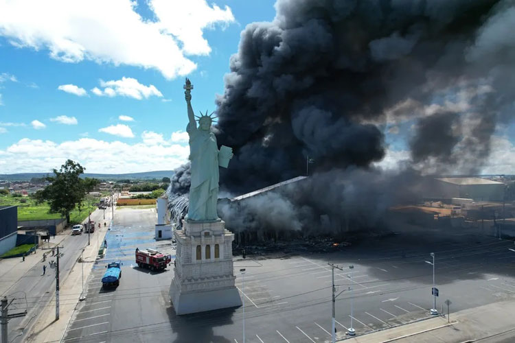 Vitória da Conquista: Loja da Havan destruída estava com laudo dos Bombeiros vencido