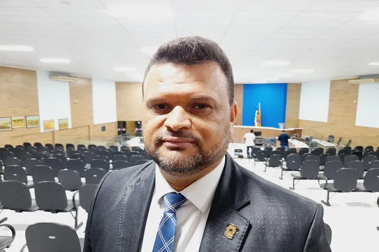 Brumado: Vereador critica ação do PSOL e manda recado 'vida sim, aborto não!'