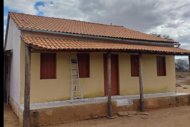 Famílias da zona rural de Palmas de Monte Alto ainda vivem às escuras