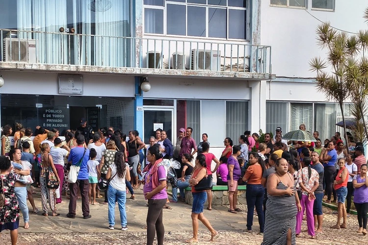 Brumado faz distribuição de kits humanitários às famílias afetadas pelas chuvas