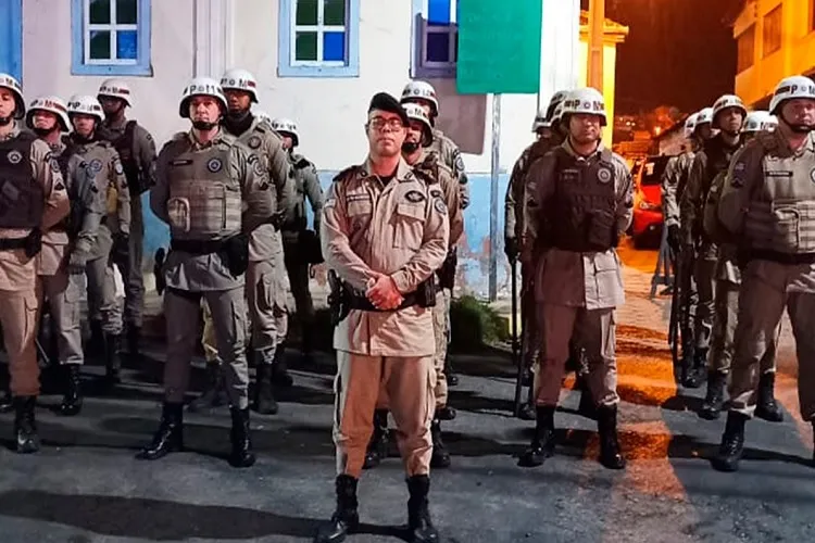 4ª CIPM garante segurança durante o tradicional São João de Macaúbas