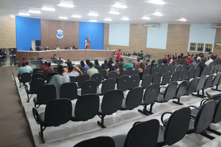 LOA 2024: Apesar da seca, prefeito queria gastar R$ 72,5 mil com sistemas de água em Brumado