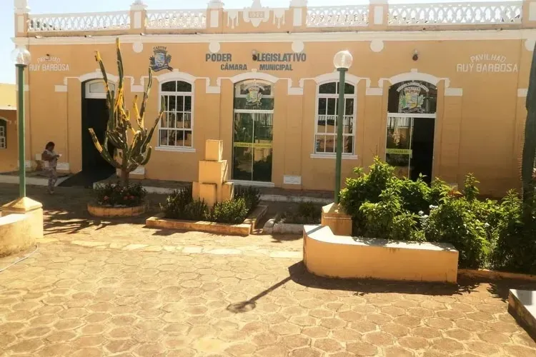 Contas de 2023 da Câmara de Caetité são julgadas regulares