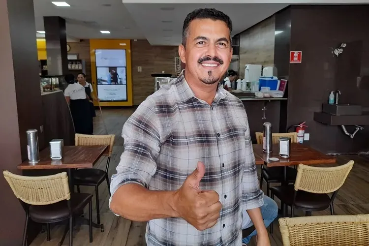 Eleições 2024: Gil Rocha retira pré-candidatura a prefeito de Guajeru