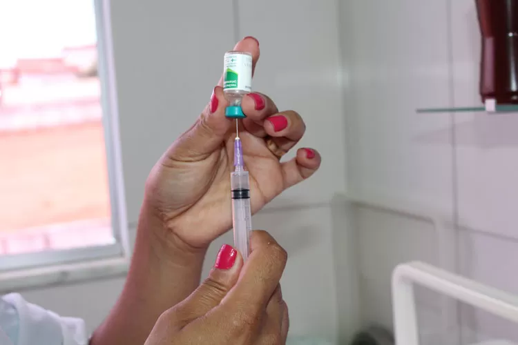 Ministério da Saúde libera vacina contra gripe para toda a população