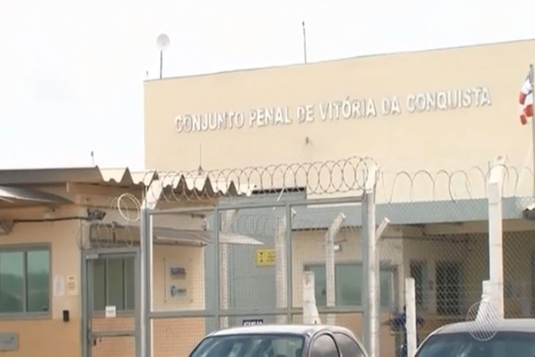 Detento é achado morto dentro de cela do em Vitória da Conquista