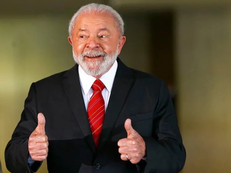 Lula defende que população não saiba como votam os ministros do STF