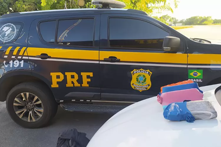 Vitória da Conquista: PRF prende traficante com cocaína escondida em tanque de combustível