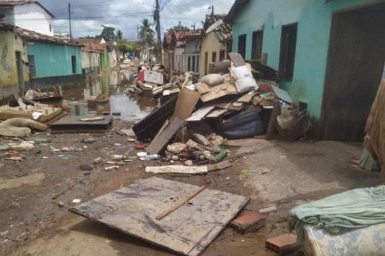 Chuvas na Bahia: Sobe para 153 o número de cidades em emergência; 661 mil pessoas são afetadas