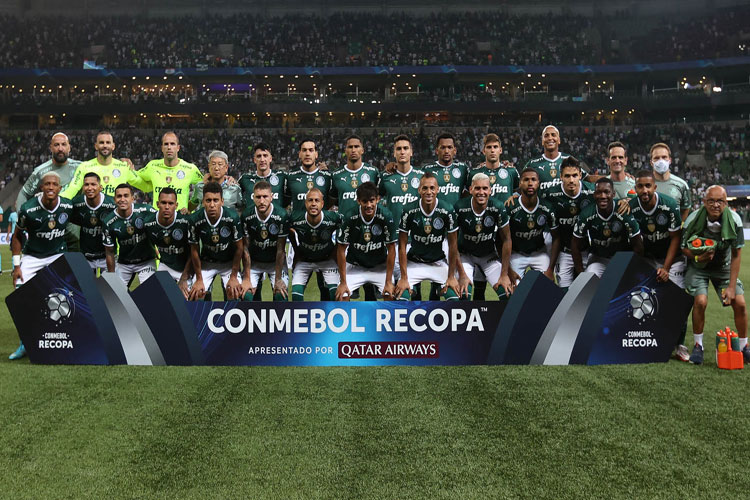 Palmeiras é campeão da Recopa Sul-Americana ao vencer o Athletico-PR