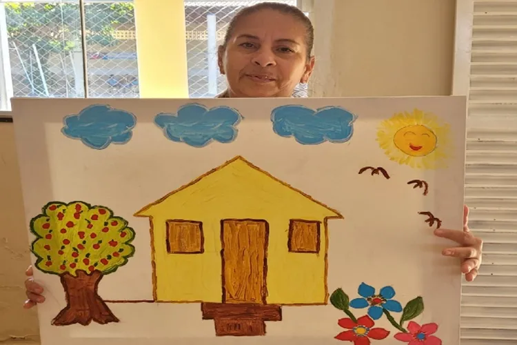 Apae de Brumado participa de exposição com arte de assistida da instituição